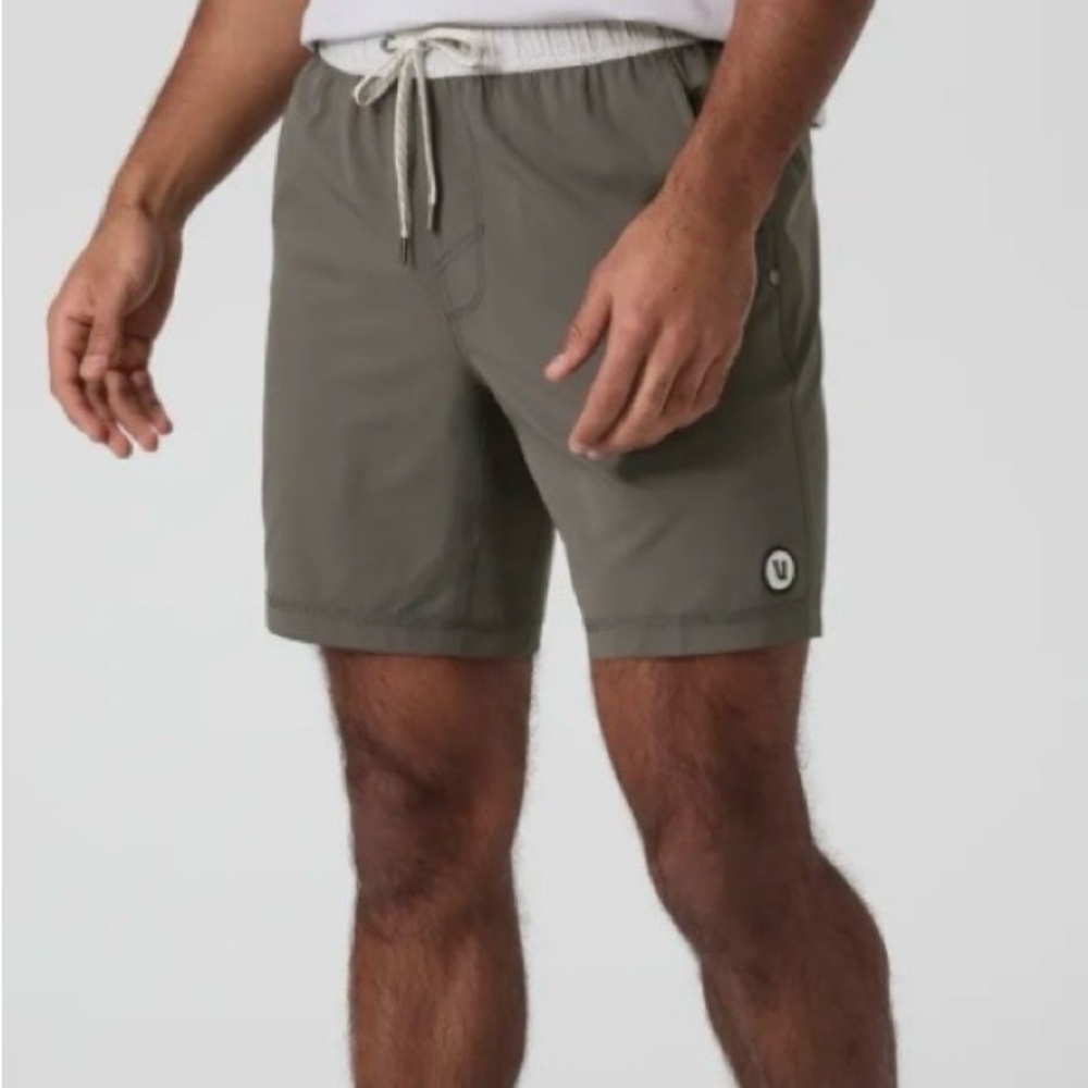 Vuori Men’s Core Shorts, green, pockets, attached brief, drawstring waist. Med